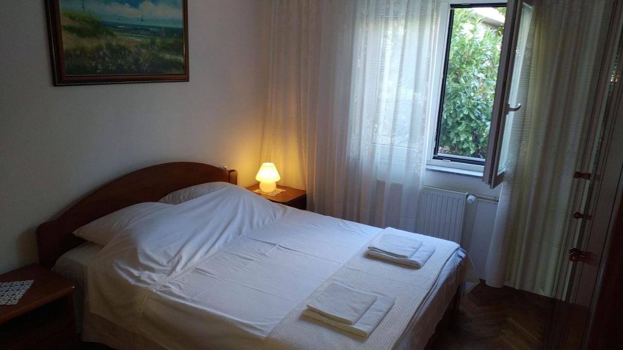 Apartments Marino Novi Vinodolski Esterno foto