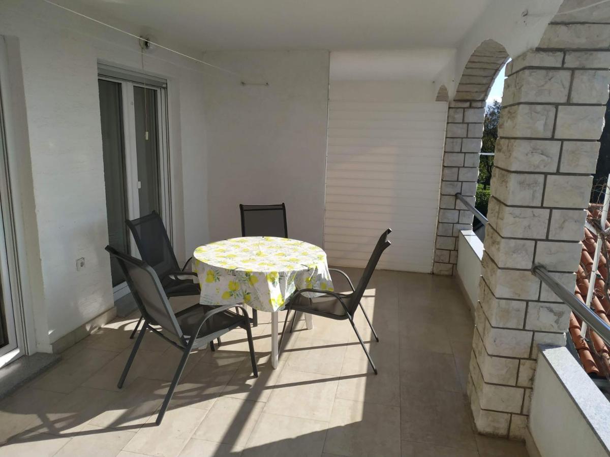 Apartments Marino Novi Vinodolski Esterno foto
