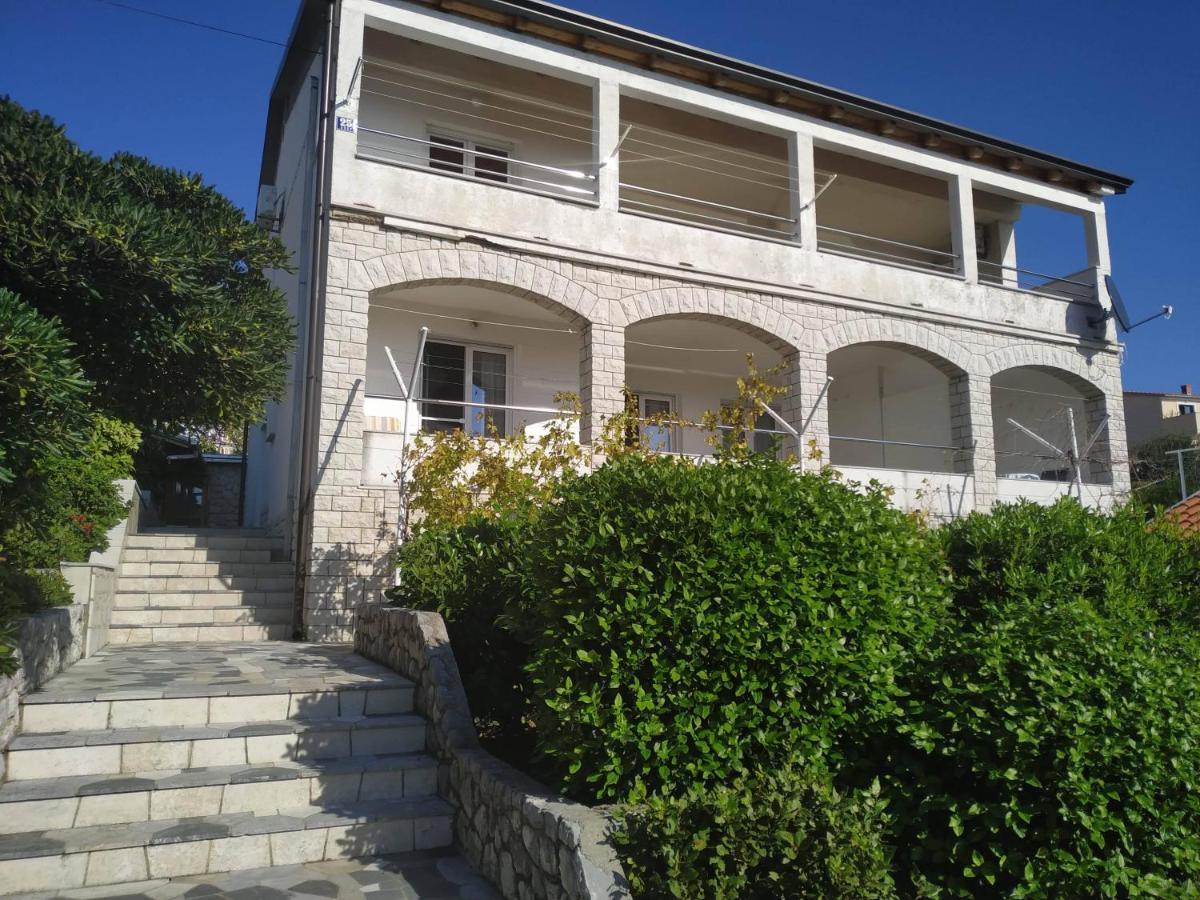 Apartments Marino Novi Vinodolski Esterno foto