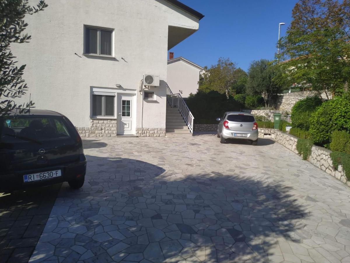 Apartments Marino Novi Vinodolski Esterno foto