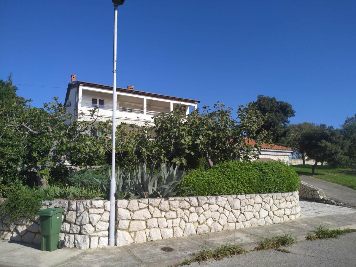 Apartments Marino Novi Vinodolski Esterno foto