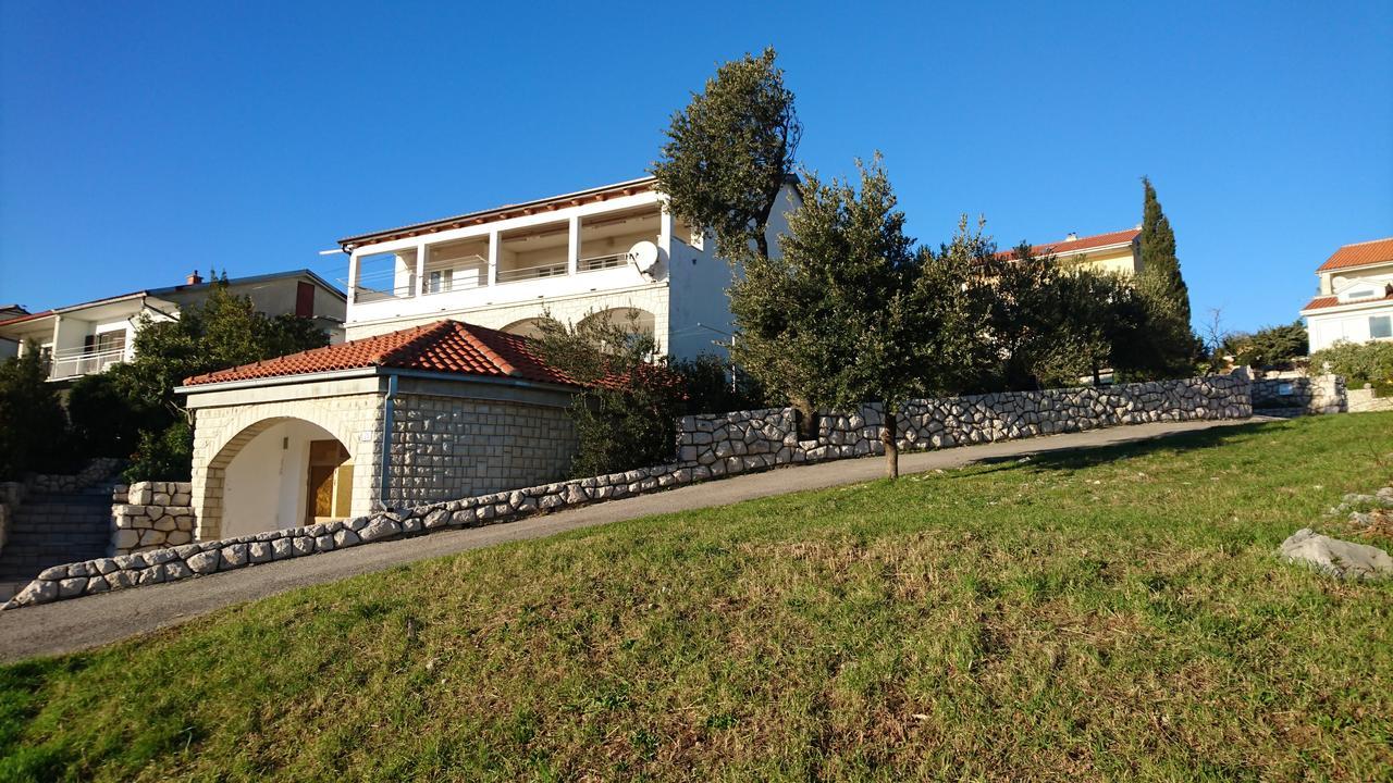 Apartments Marino Novi Vinodolski Esterno foto
