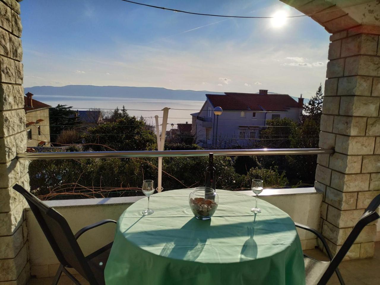 Apartments Marino Novi Vinodolski Esterno foto